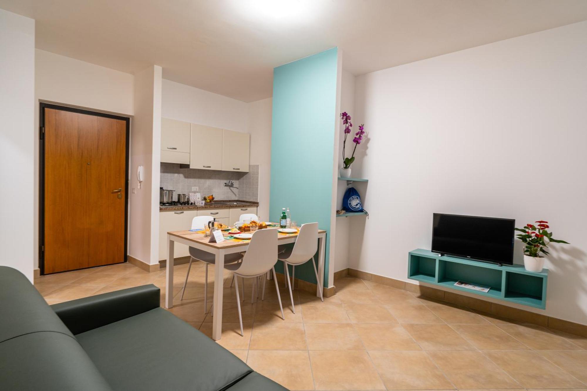 Club Del Sole Stork Family Collection Hotel Giulianova Bagian luar foto
