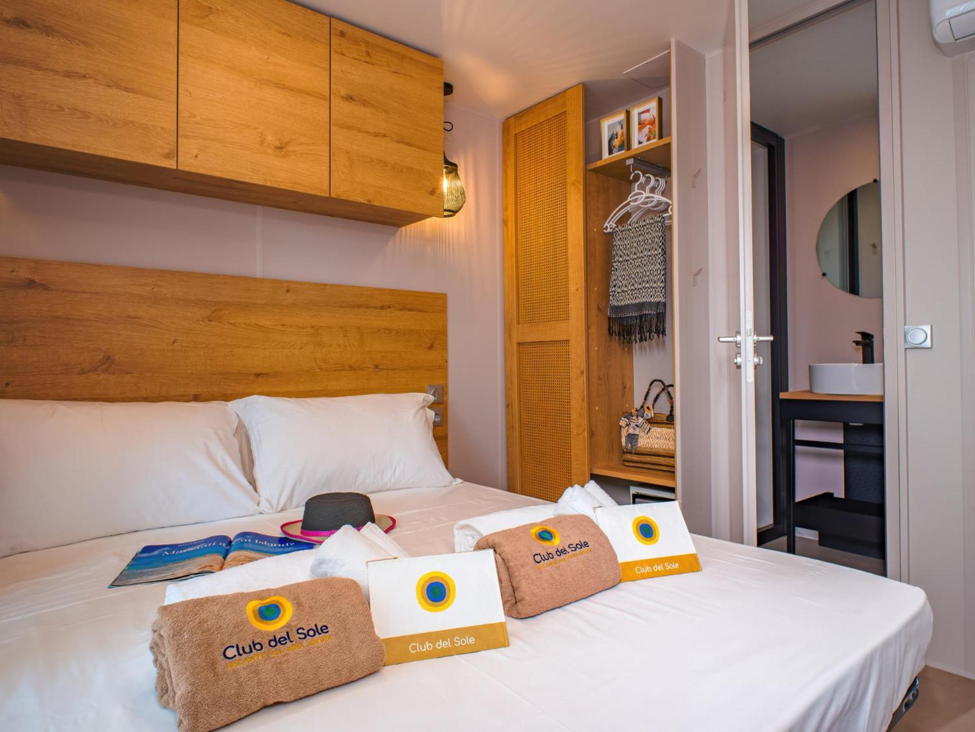 Club Del Sole Stork Family Collection Hotel Giulianova Bagian luar foto